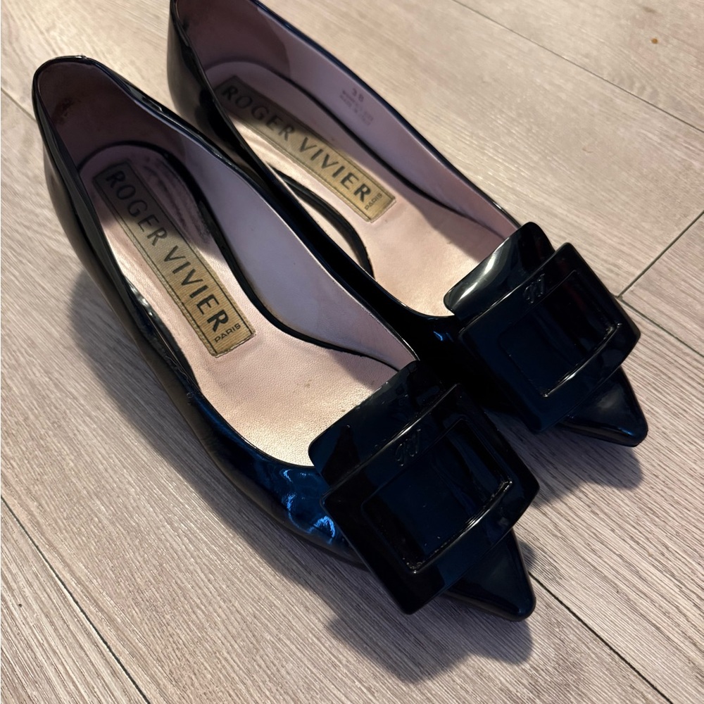 Roger Vivier Black Patent Leather Flats